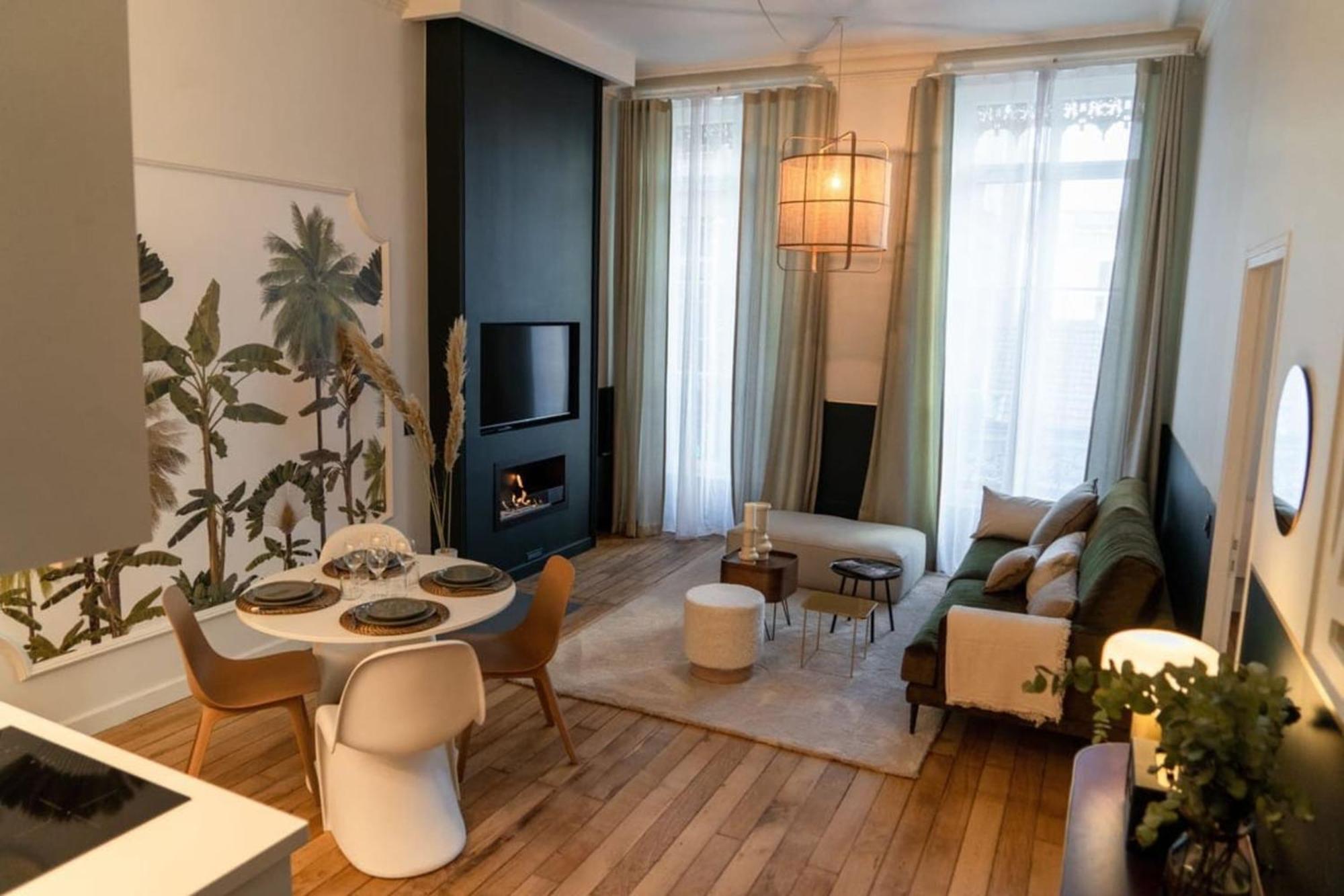 Beige Hospitalite - Coco - Hypercentre-2Chambres-Parking-Zen Saint-Etienne  Exterior photo